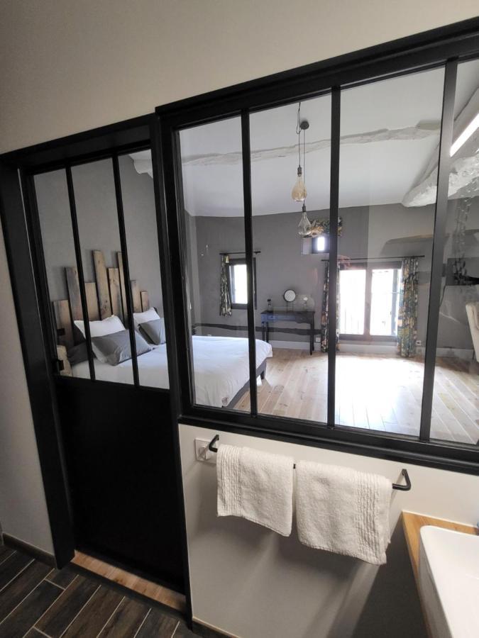 Au Clos Des Dely - Chambre D Hotes "Reference" Climatisee Mareuil  Exterior foto